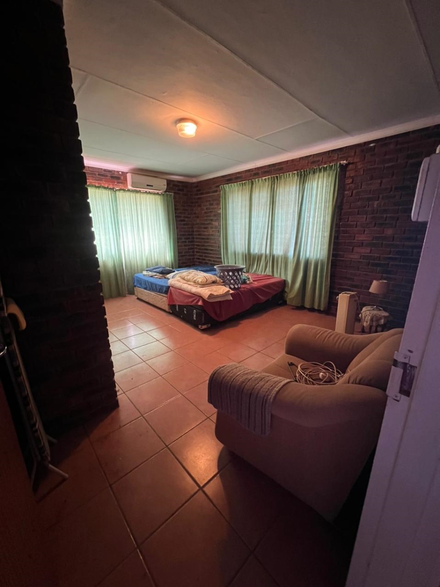 16 Bedroom Property for Sale in Kathu Northern Cape